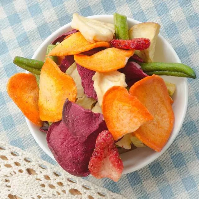 果丹皮、山楂片含糖量堪比可乐？这7种“健康零食”=垃圾食品